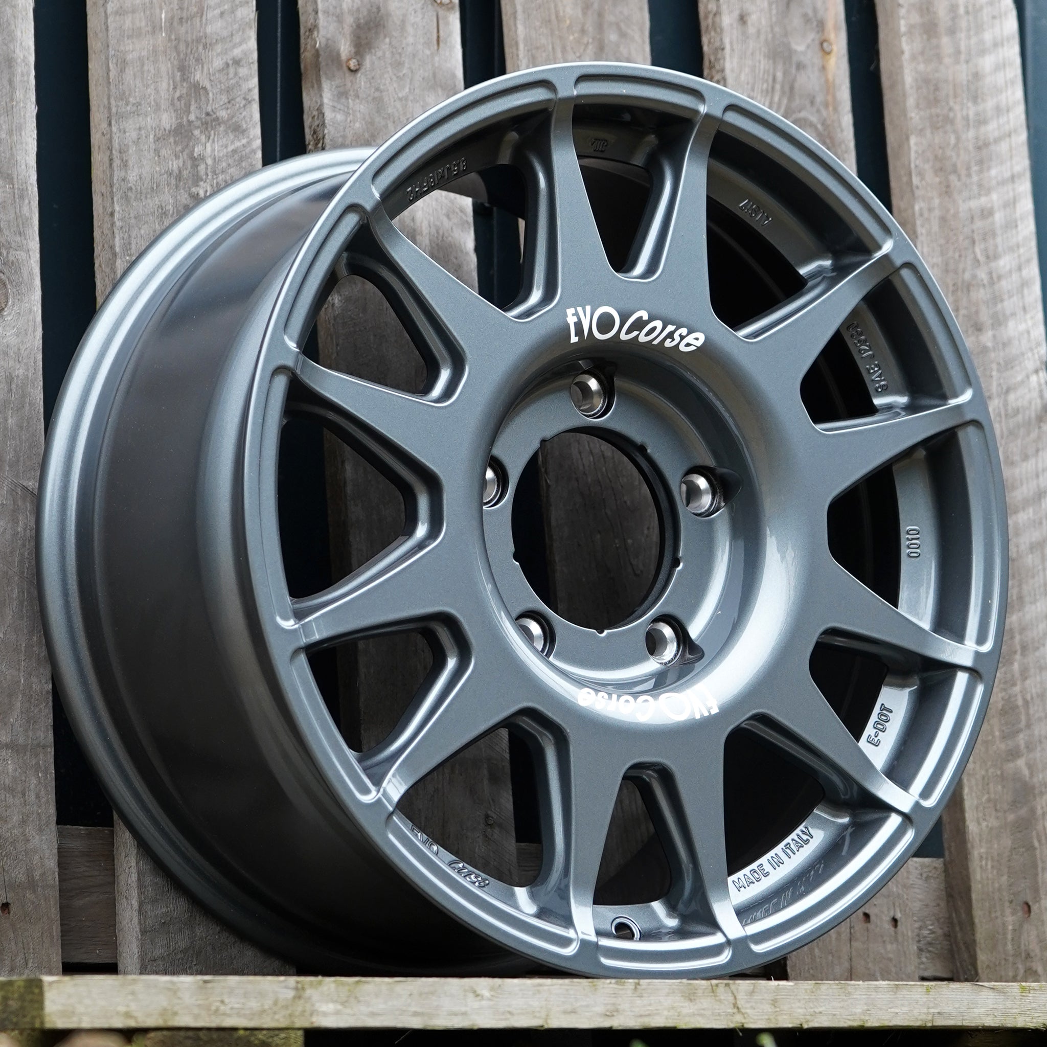EVO Corse DakarZero 18" Wheel Package for Toyota Land Cruiser 100/200 (1999+/2008+)