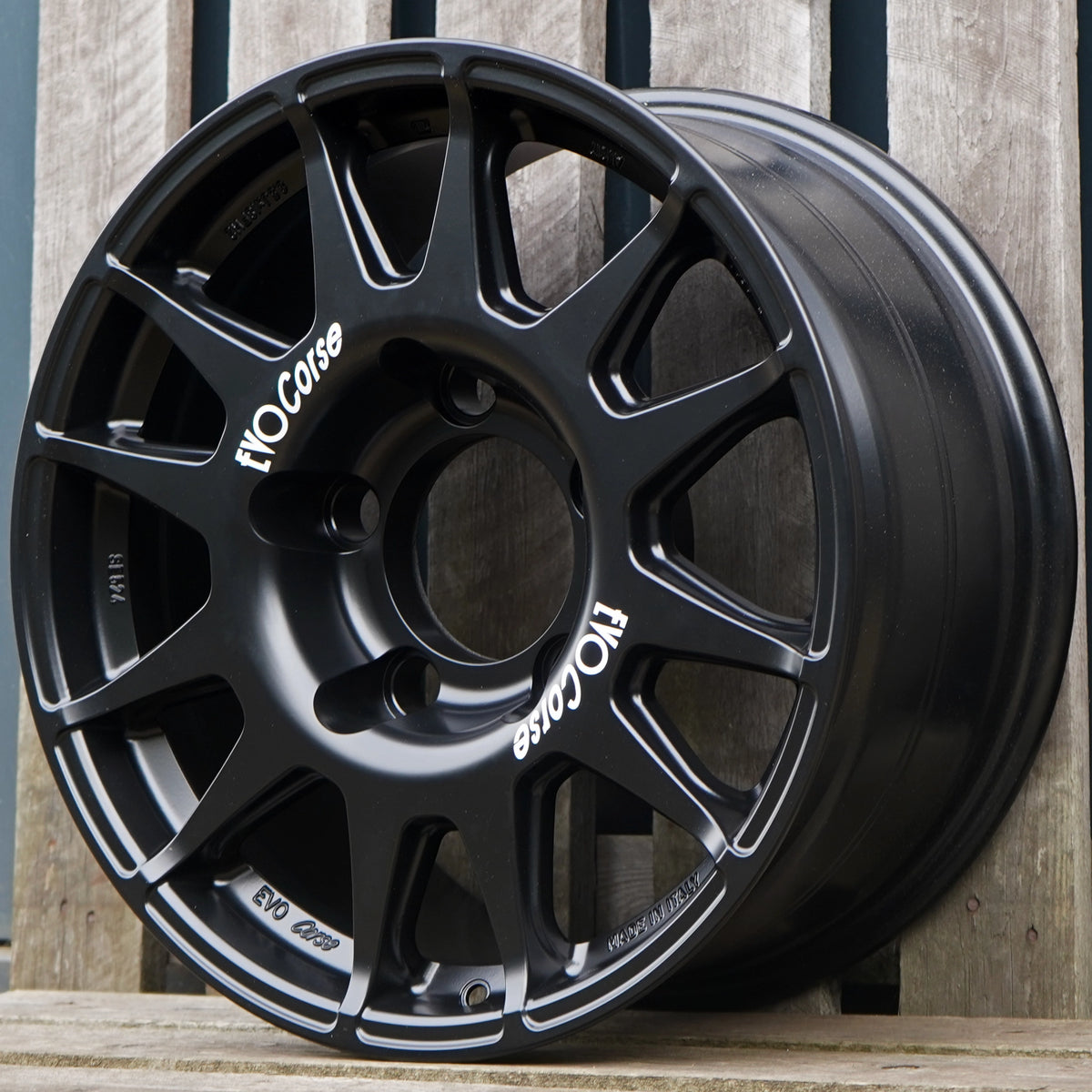 EVO Corse DakarZero 18" Wheel Package for Land Rover Defender Classic